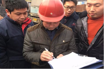 一次性驗收合格，簽訂合同